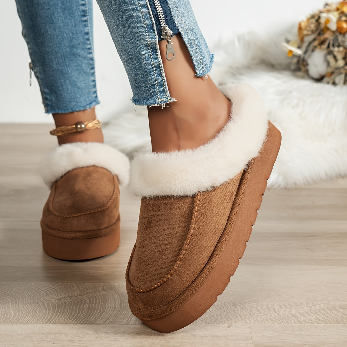 Sara - Chaussons en peluche fuzzy de luxe