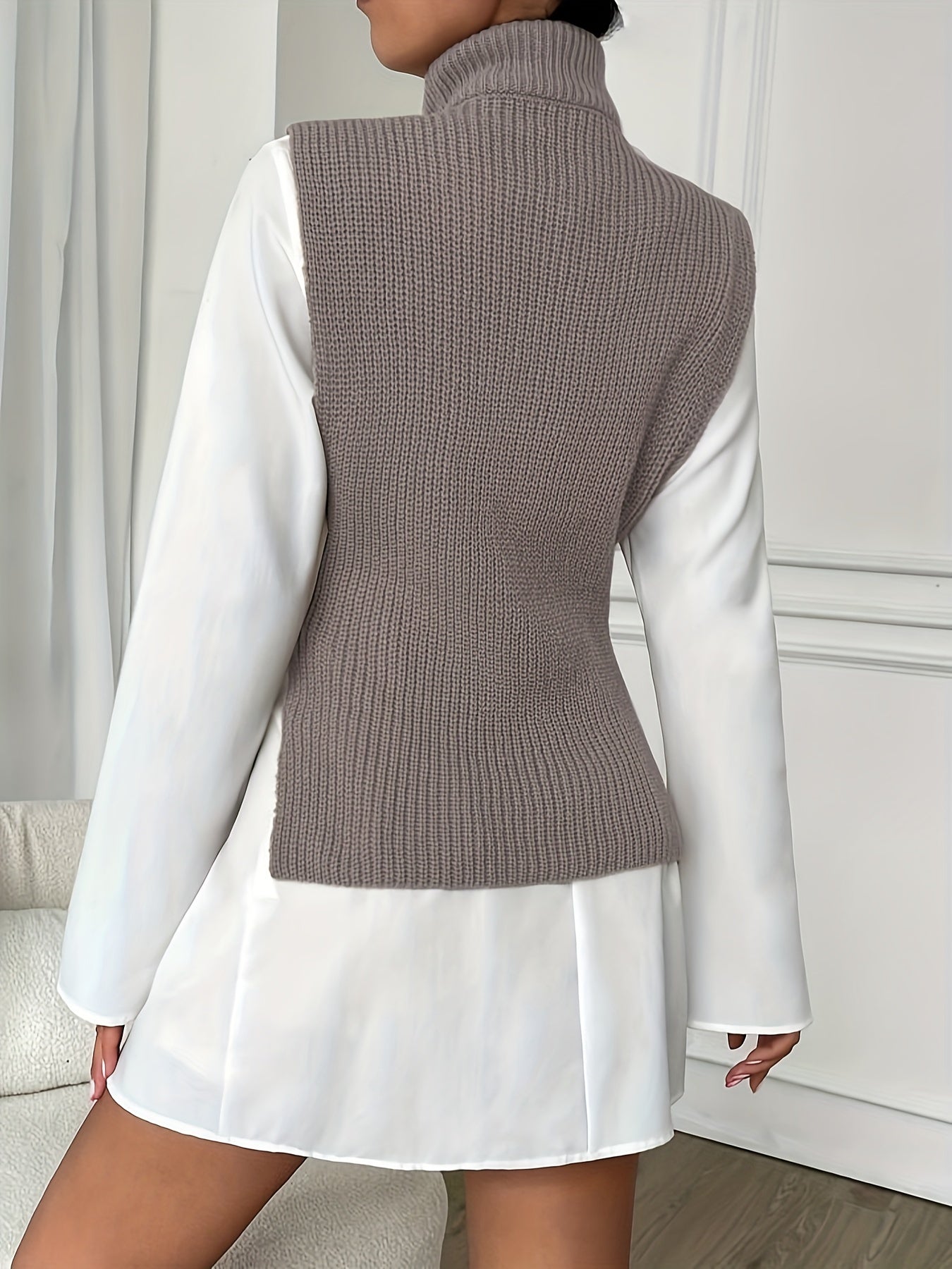 Brittany- Chic gilet en tricot et robe longue avec col blanc