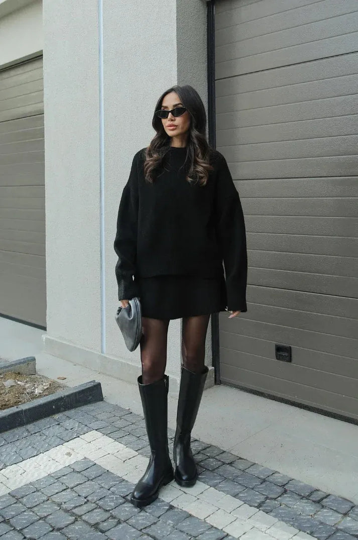 Ensemble de pull tricoté Celeste et jupe courte