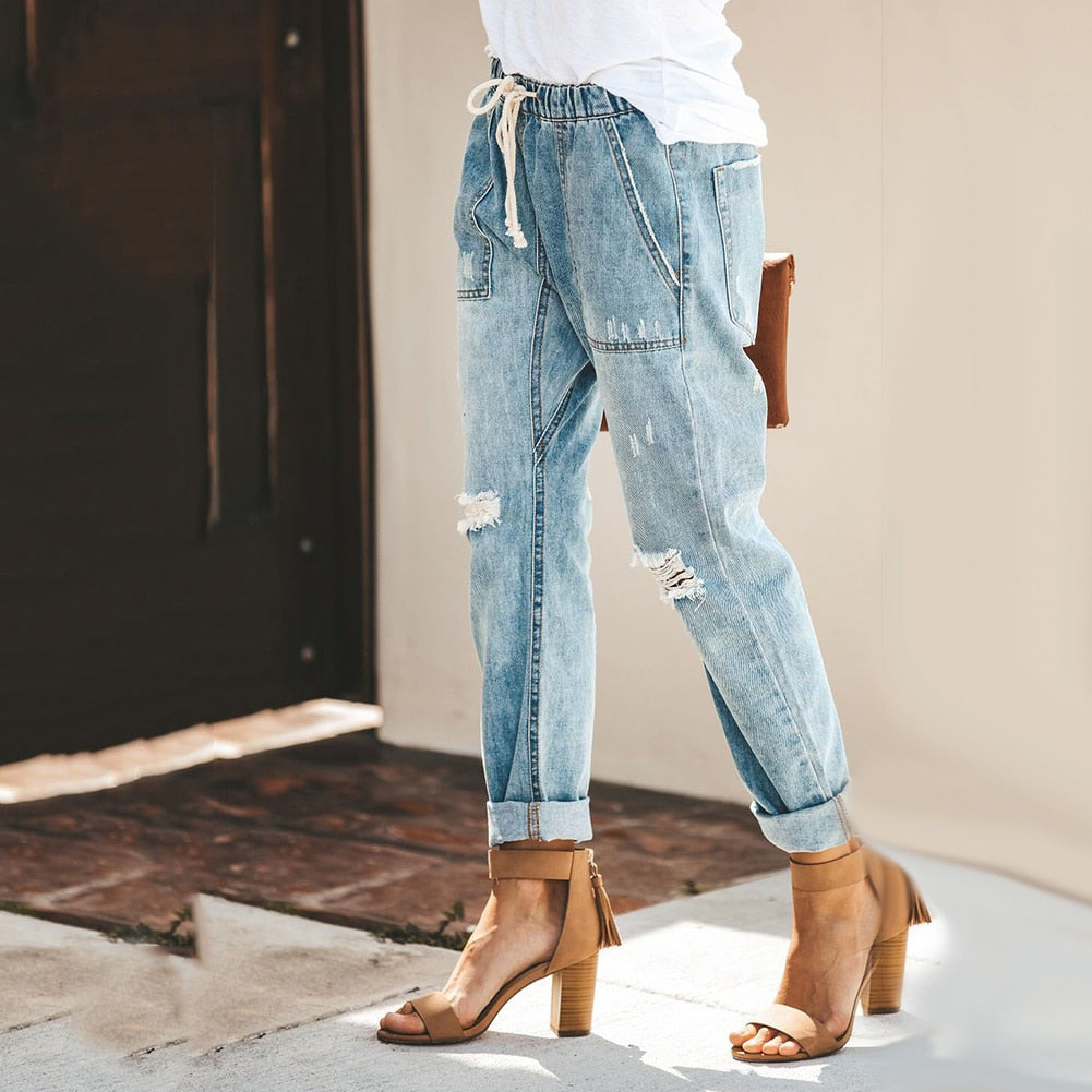 DenimEase – Jean dame moderne avec taille élastique