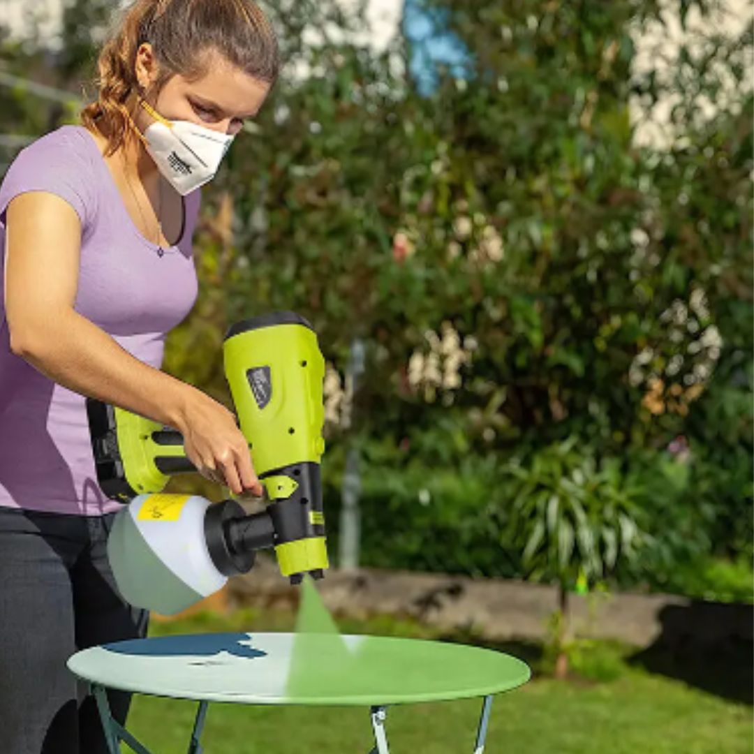 Pistolet à Peinture FarvePro – Précise et Efficace pour les Projets de Bricolage