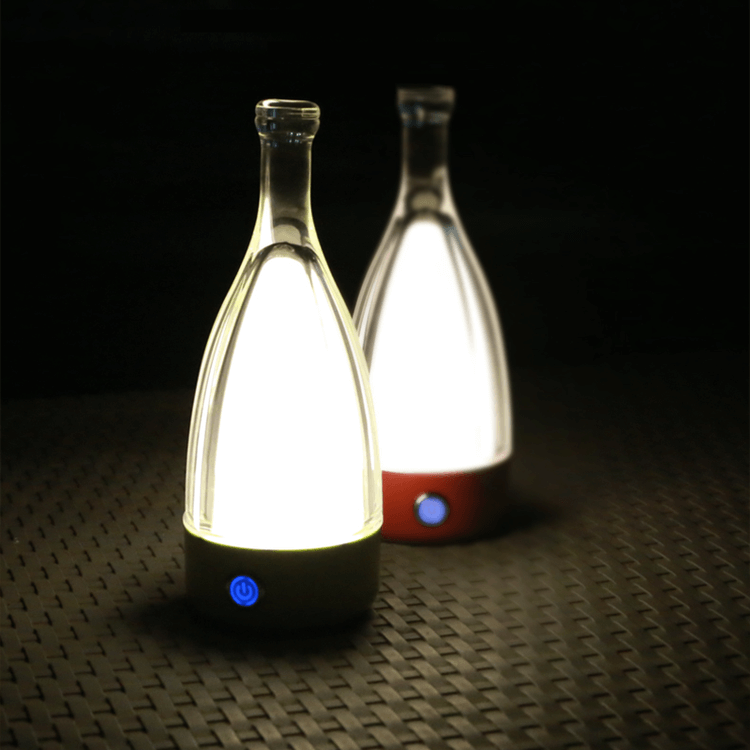 LuminaBottle - Lampe de table en forme de bouteille avec chargeur USB