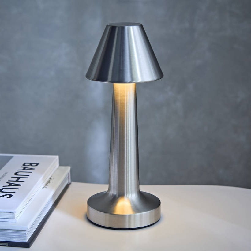 LumiCone - Lampe de table moderne conique élégante