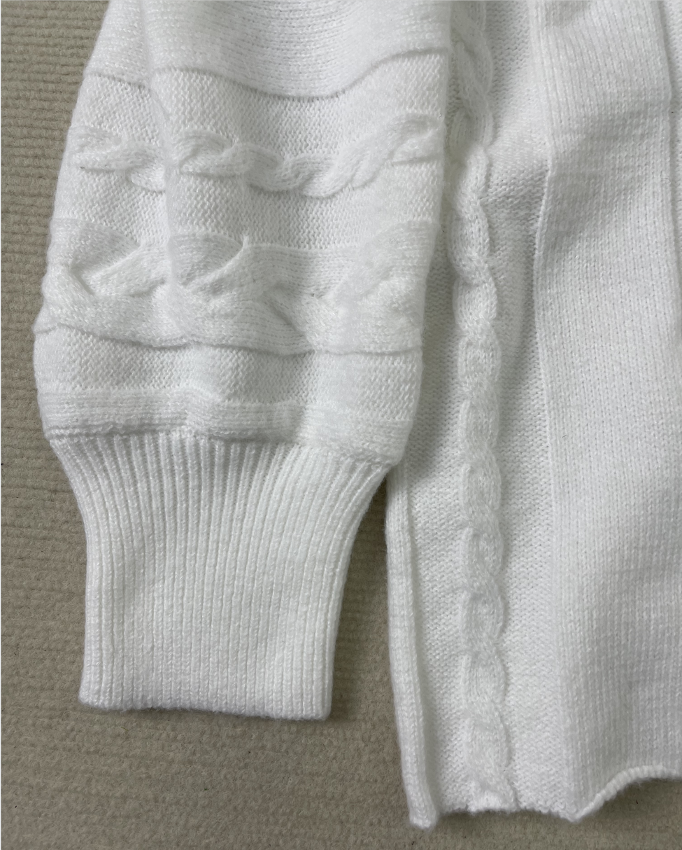 Tendance d'automne® Pullover classique à col en V