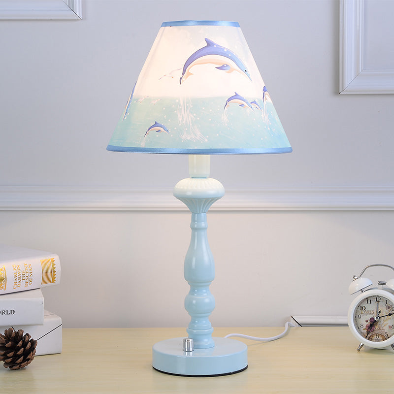 Dolphilume – Lampe de bureau astucieuse en forme de dauphin