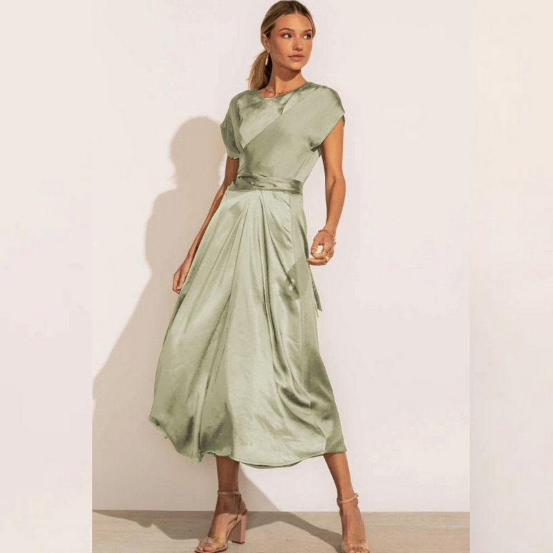 Robe Midi Enveloppe Élégante Sofie