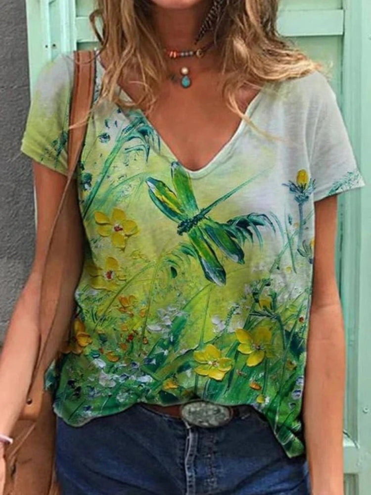 T-shirt à col en V Floral Elegance – Adoptez l'art de la nature