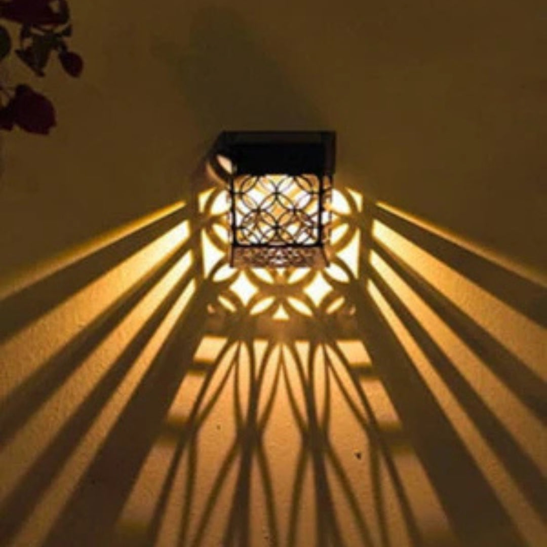 SolarSense – Lampe solaire intelligente avec capteur de mouvement pour éclairage extérieur