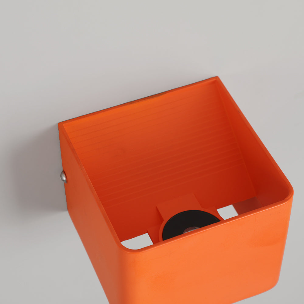 Plafonnier carré au design unique