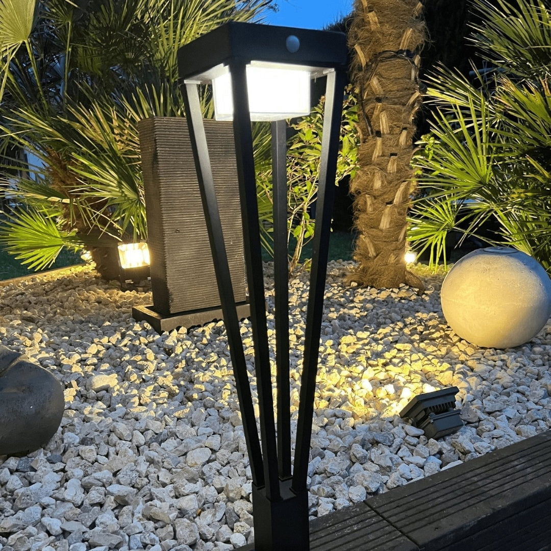 SolarGlow Lampe Solaire Extérieure