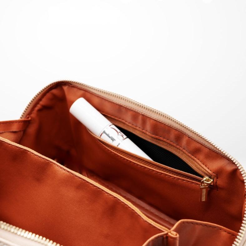 Cecil - Trousse de maquillage élégante et compacte