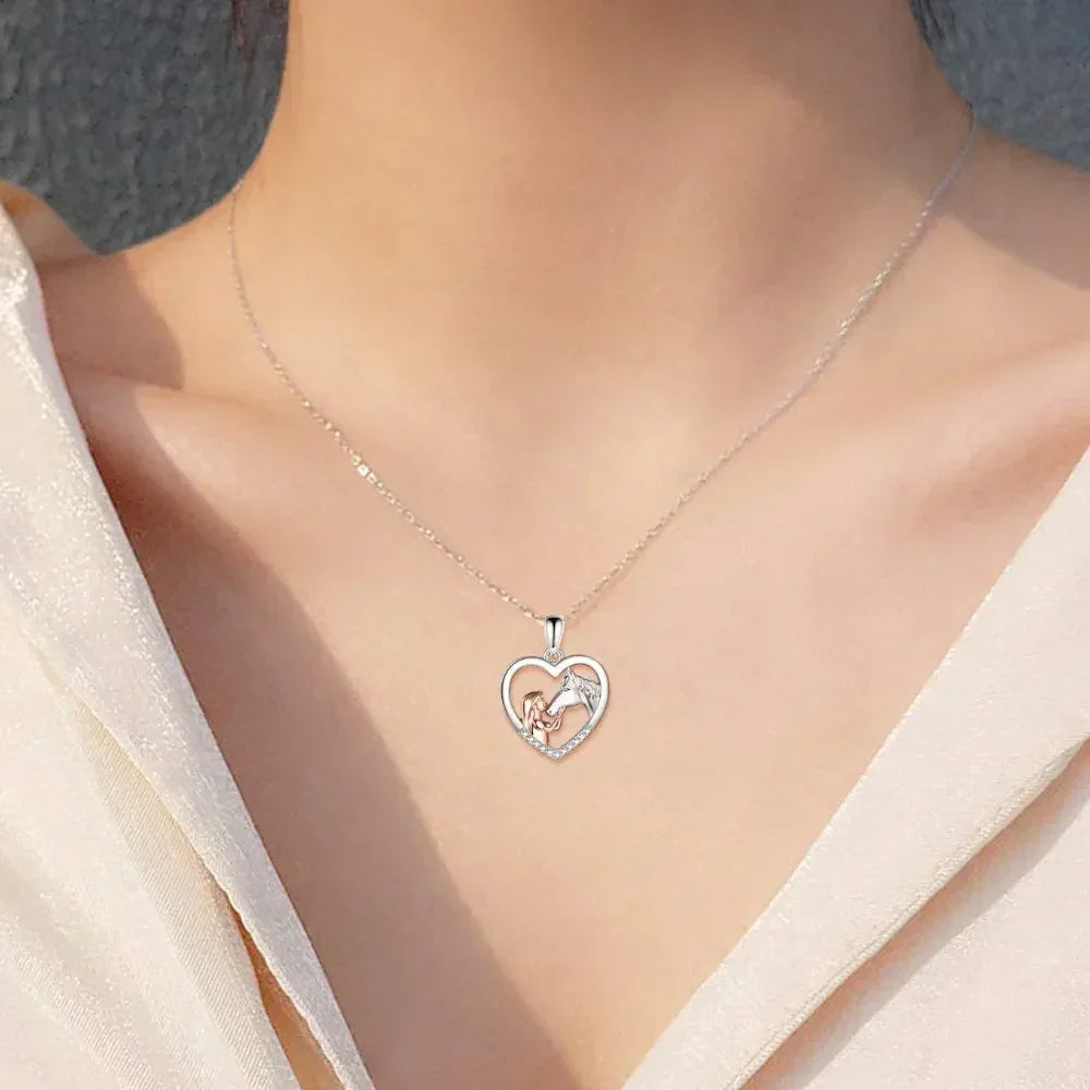 Hestekraft Collier en Cœur – Cadeau Élégant pour Amoureux des Chevaux 1+1 Gratuit