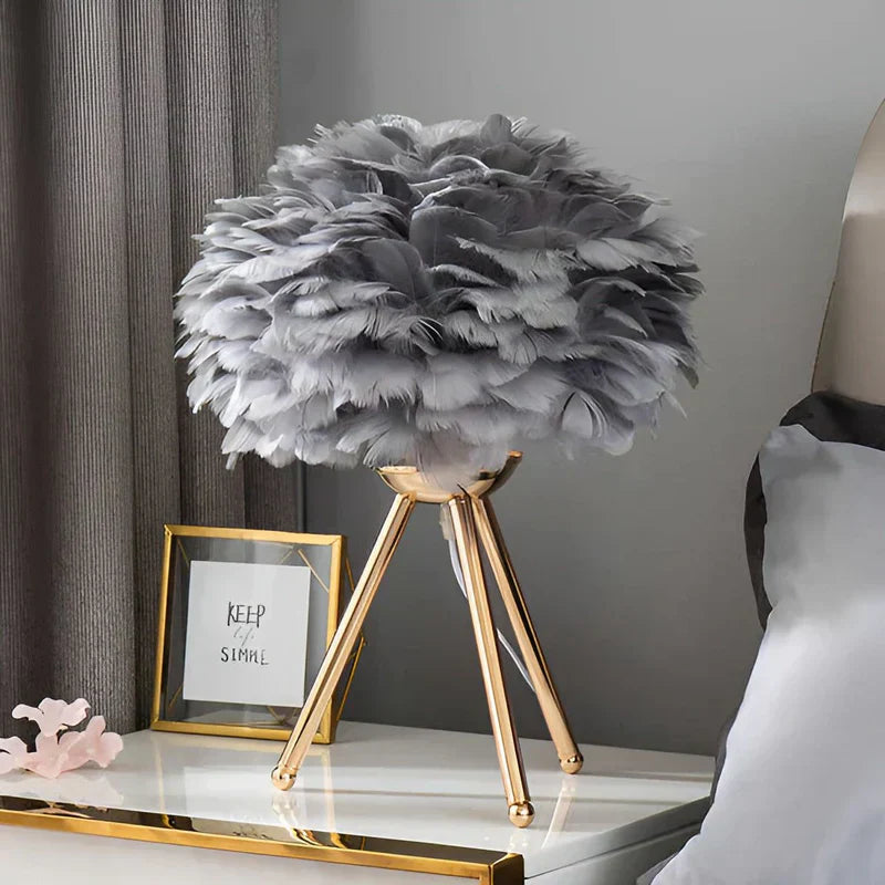 FeatherLuxe - Lampe en Plumes Douce Brillance