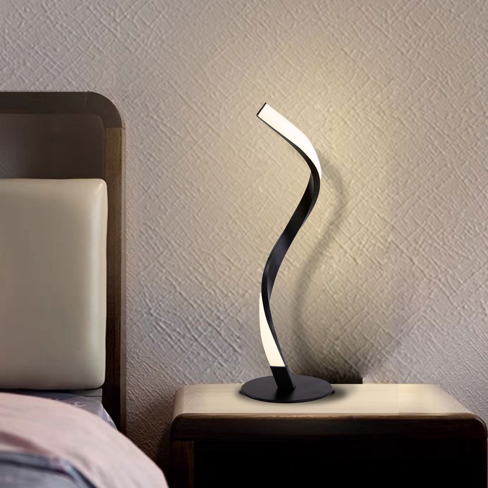 LumiSwivel - Lampe de bureau LED moderne avec un design pivotant