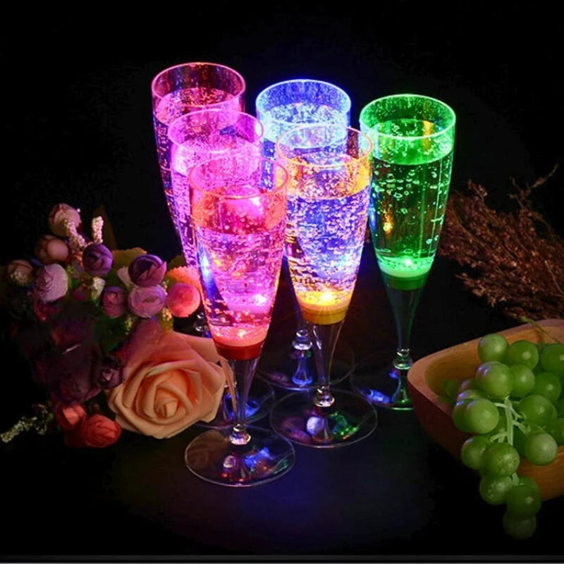 LumiFlute - Farveskiftende LED Champagneglas