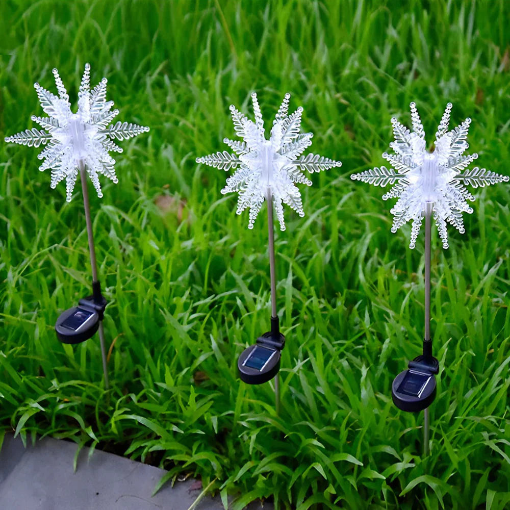 FrostyGlow - Lumière décorative en forme de flocon de neige à LED solaire étanche pour pelouse