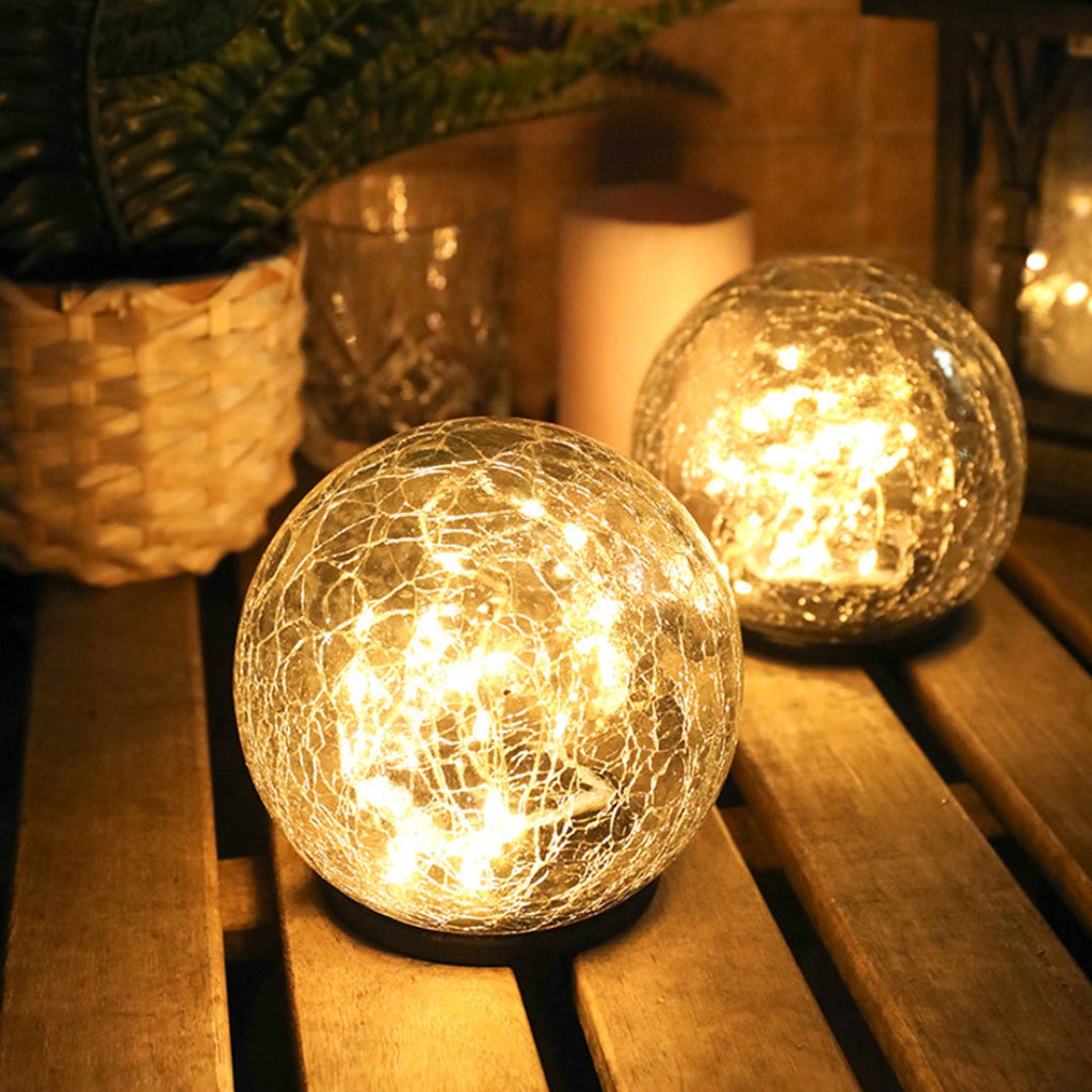 GlowGlobe - Lampe en verre tricotée solaire avec piquet de terre