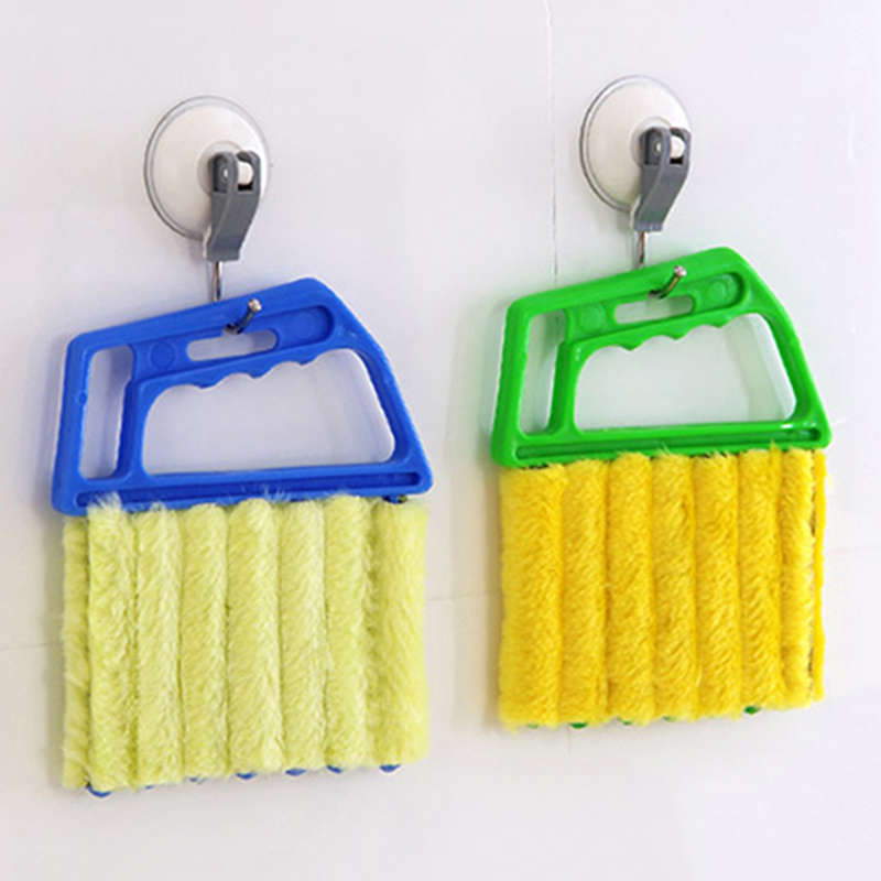Brosse de nettoyage pour espaces étroits avec manches en microfibre réutilisables