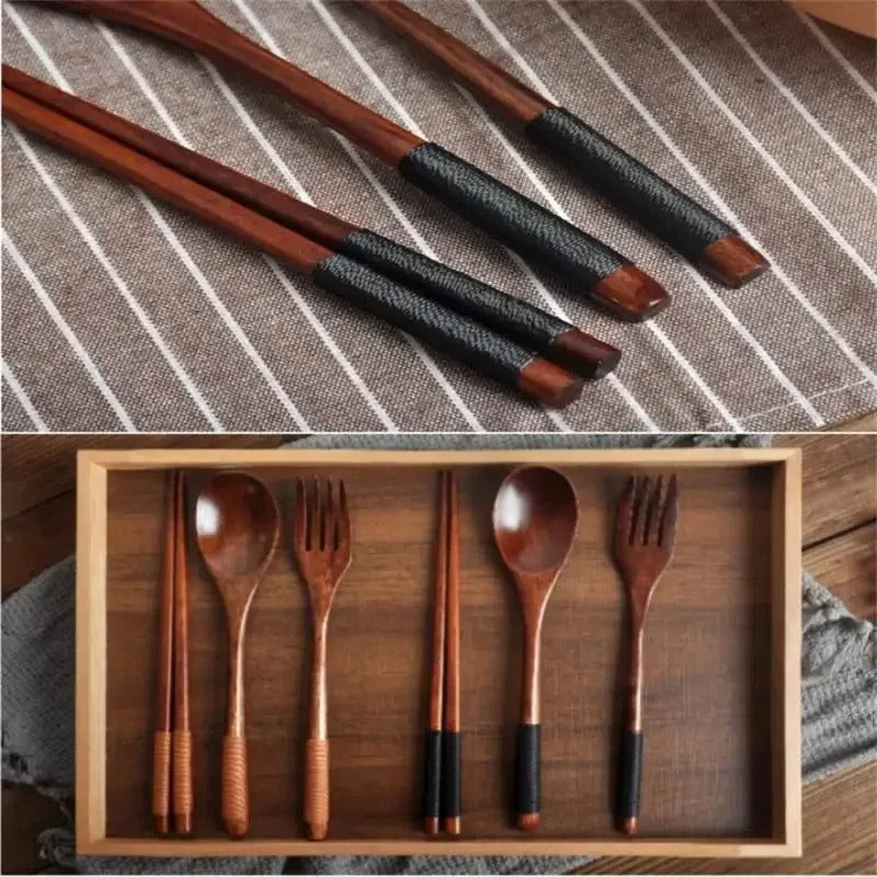 Set d'outils en bois écologique