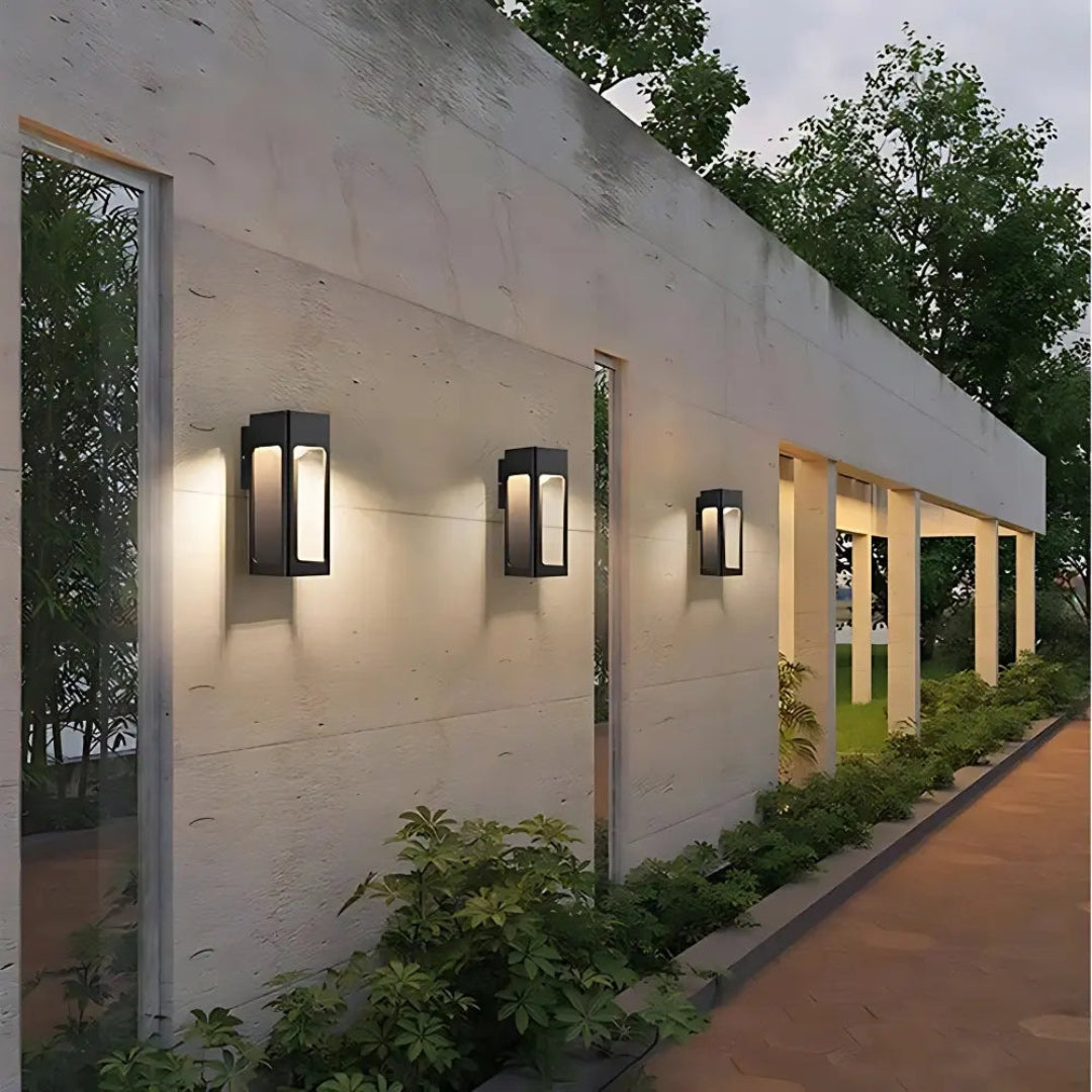 MotionGlow – Élégante Applique Murale Extérieure avec Détecteur de Mouvement