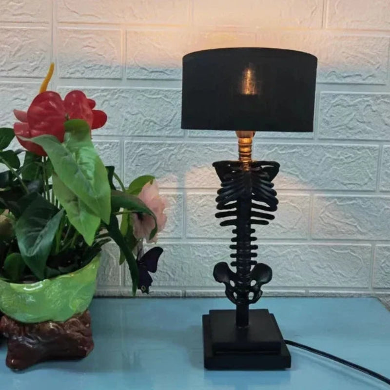 SkullGlow - Lampe de table LED en forme de crâne