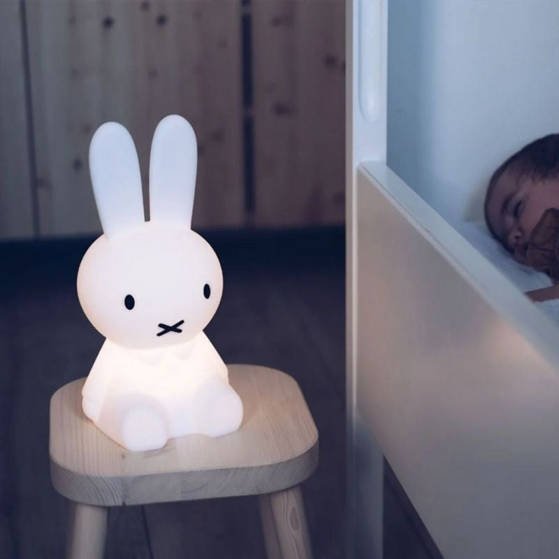 BunnyGlow Lampe de Bureau LED – Éclairage Doux et Apaisant avec un Design Intemporel