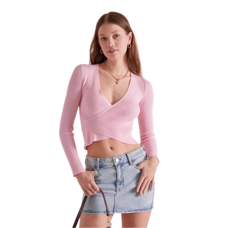 Top enveloppant ajusté Velira avec décolleté en V