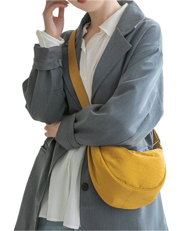 CurveCross - Sac crossbody courbé élégant pour une mode en déplacement