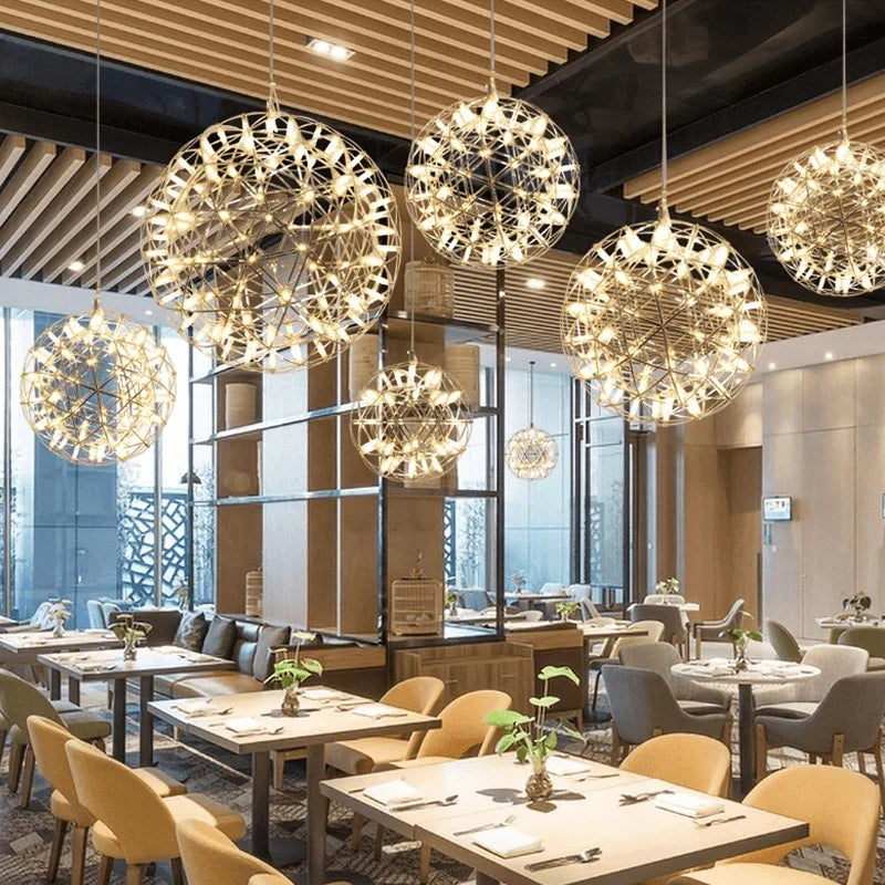 OrbaGlow - Lustre sphérique moderne avec design multi-lumières