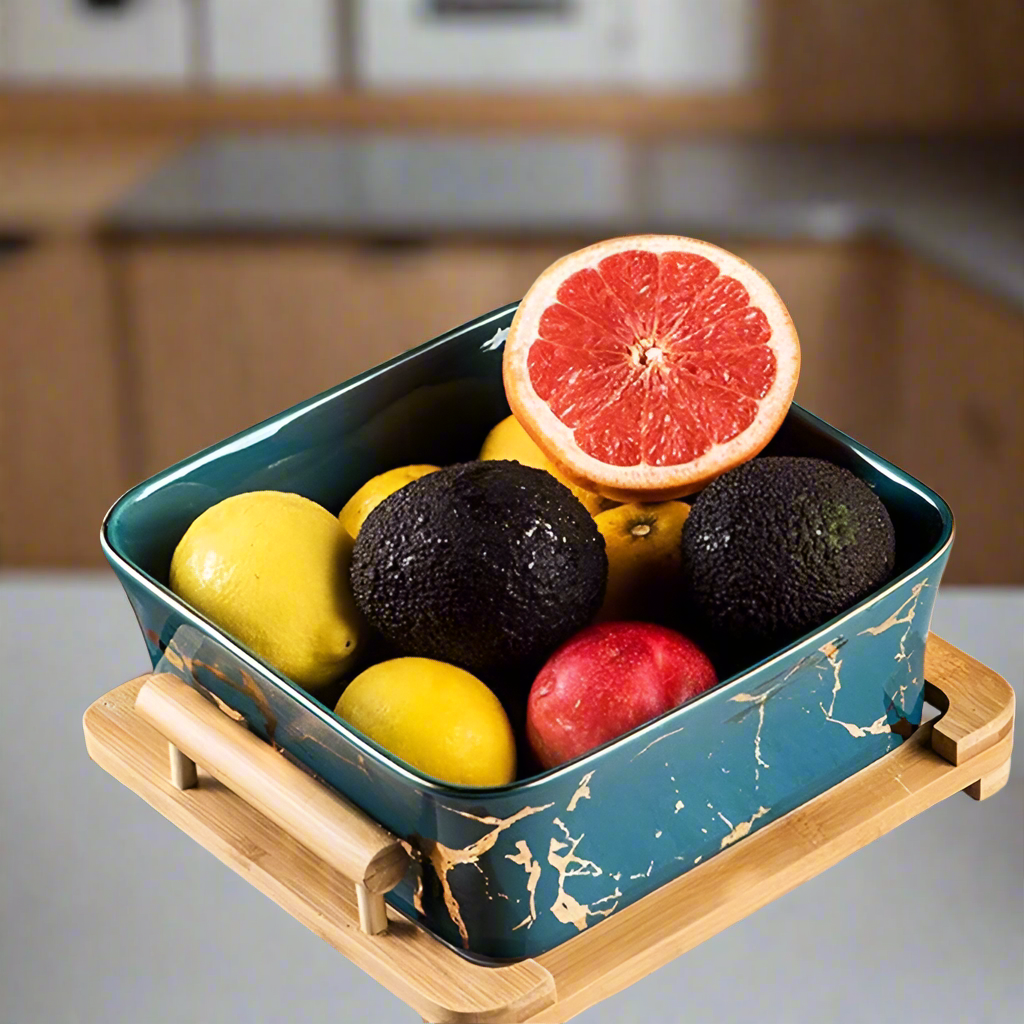 Bol de service NordiskElegance avec un support en bois