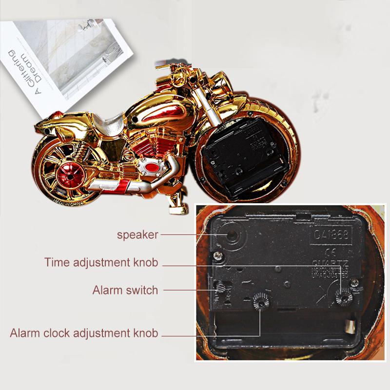 Montre à quartz style vintage pour moto