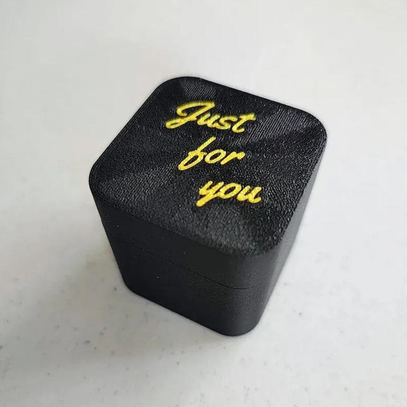 Langue de boeuf dans une boîte