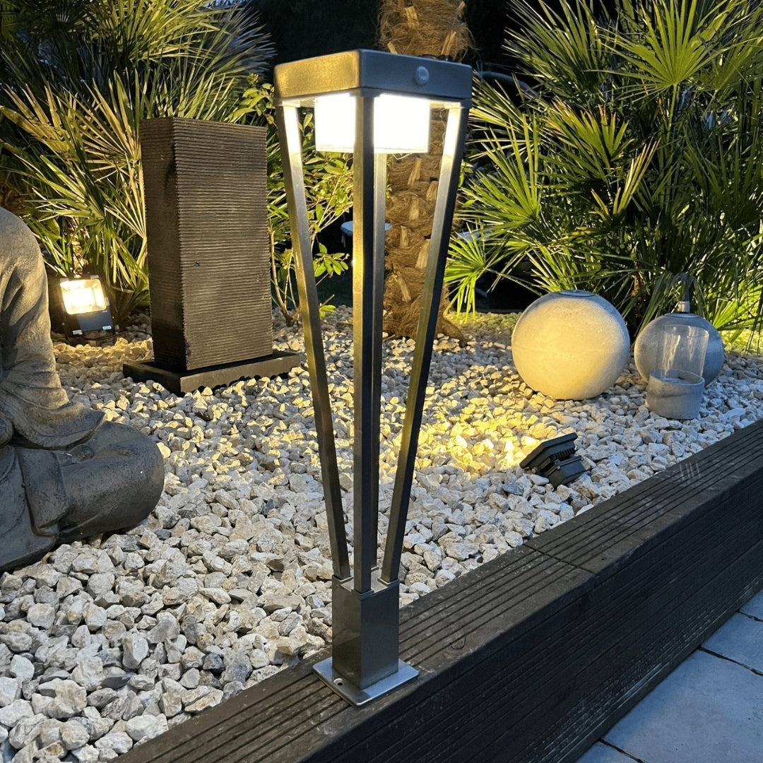 SolarGlow Lampe Solaire Extérieure