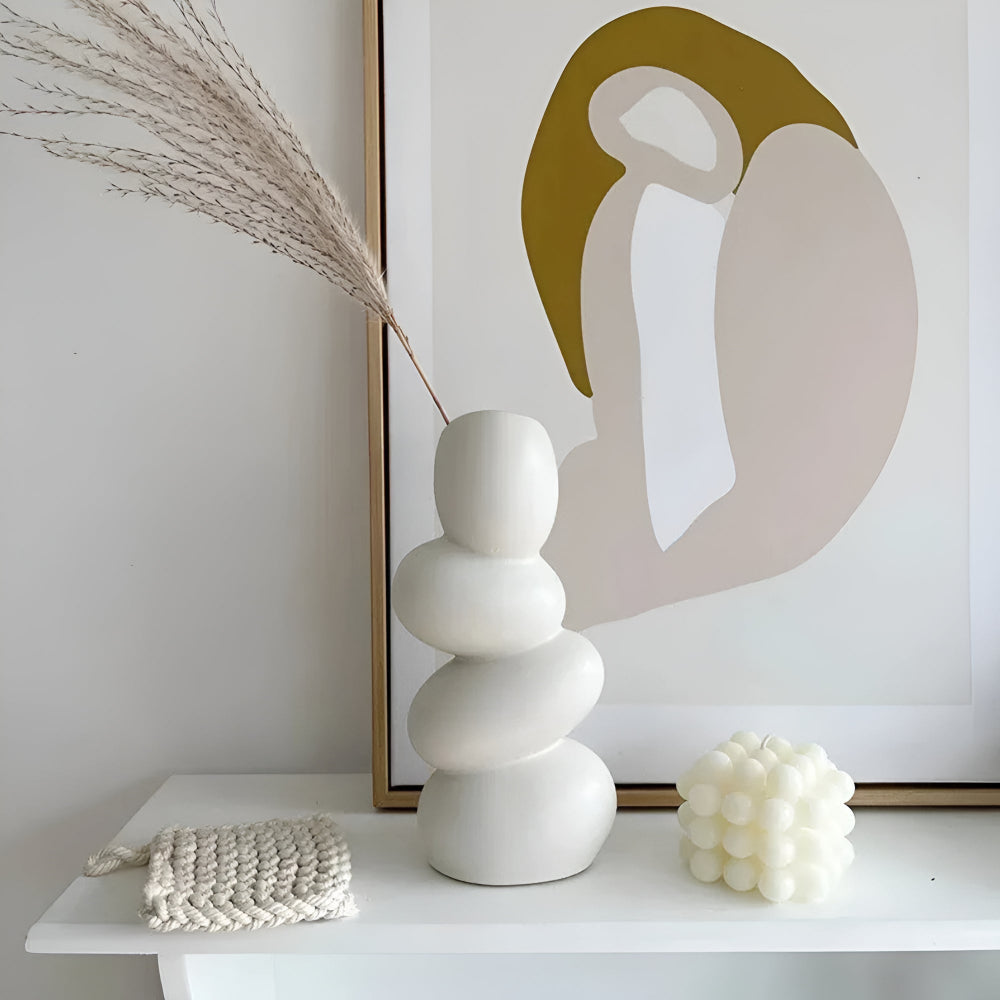 Vase en céramique ovoïde OvaForm - Décoration moderne en forme d'œuf pour centre de table