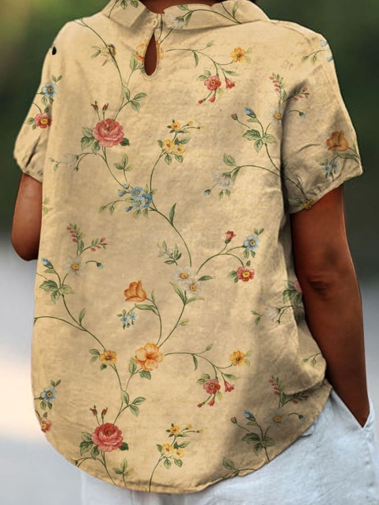 Chemise en coton à imprimé floral rétro Karen avec une touche vintage