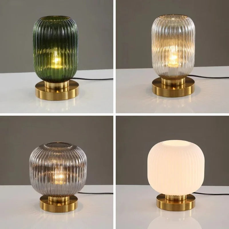 Lampe de table élégante AuraGlow – Design strié avec éclairage ambiant