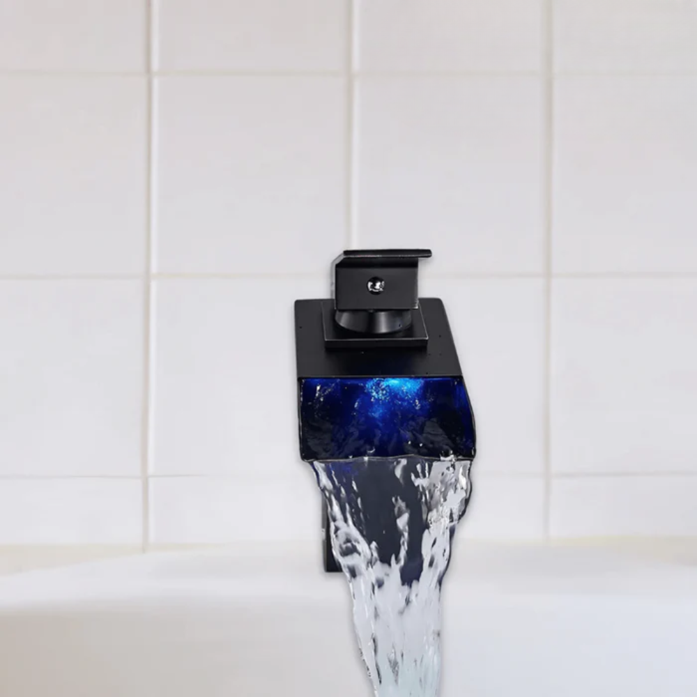 AquaGlow - Robinet de lavabo style cascade avec éclairage LED intégré