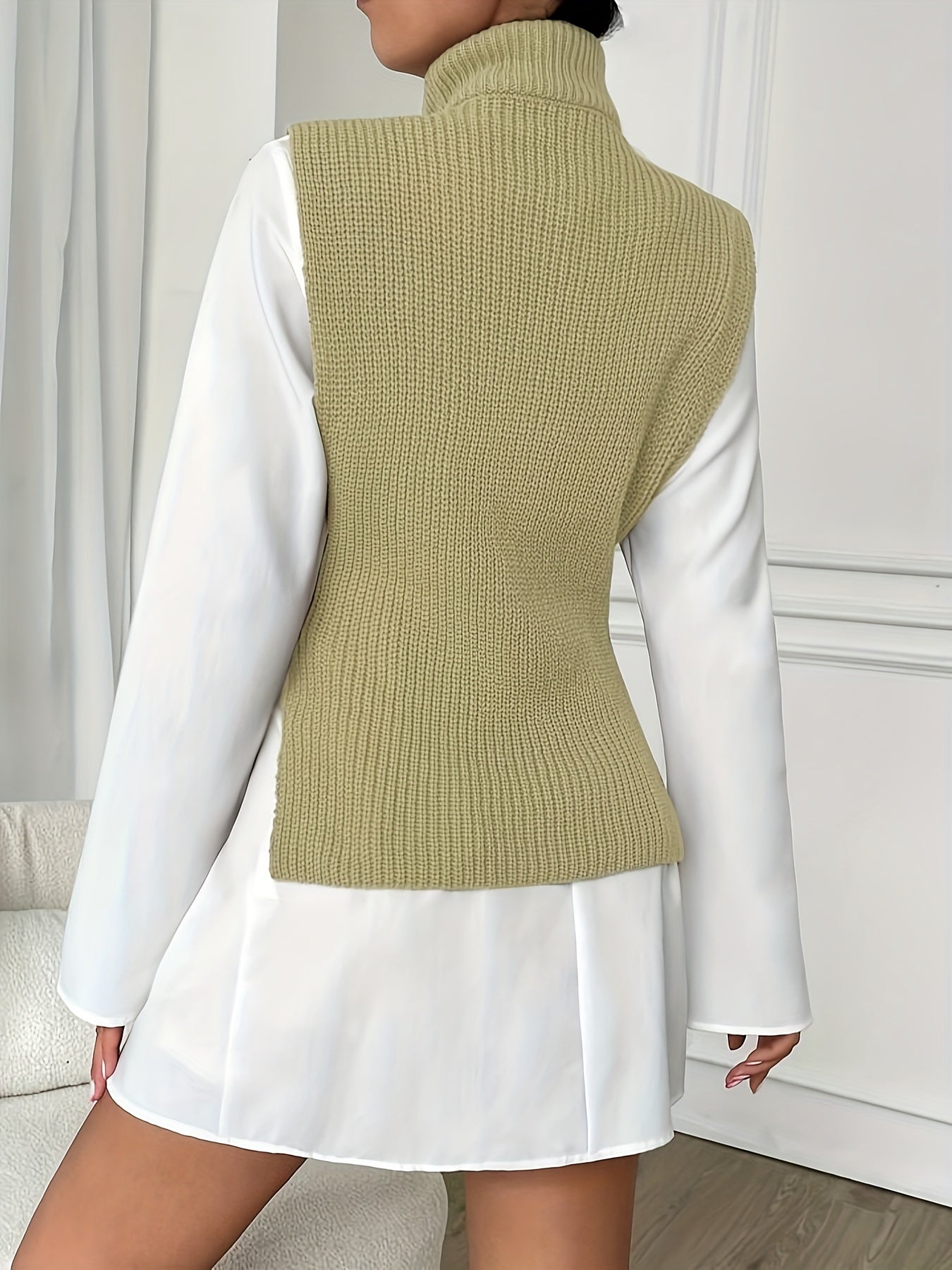 Brittany- Chic gilet en tricot et robe longue avec col blanc
