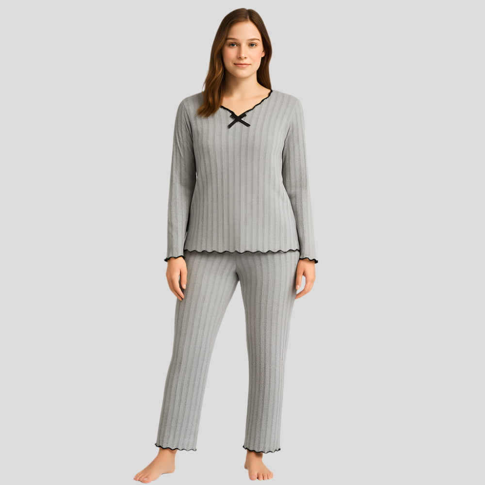 Ensemble de Pyjama pour Femmes – Lingerie de Nuit Confortable et Stylée