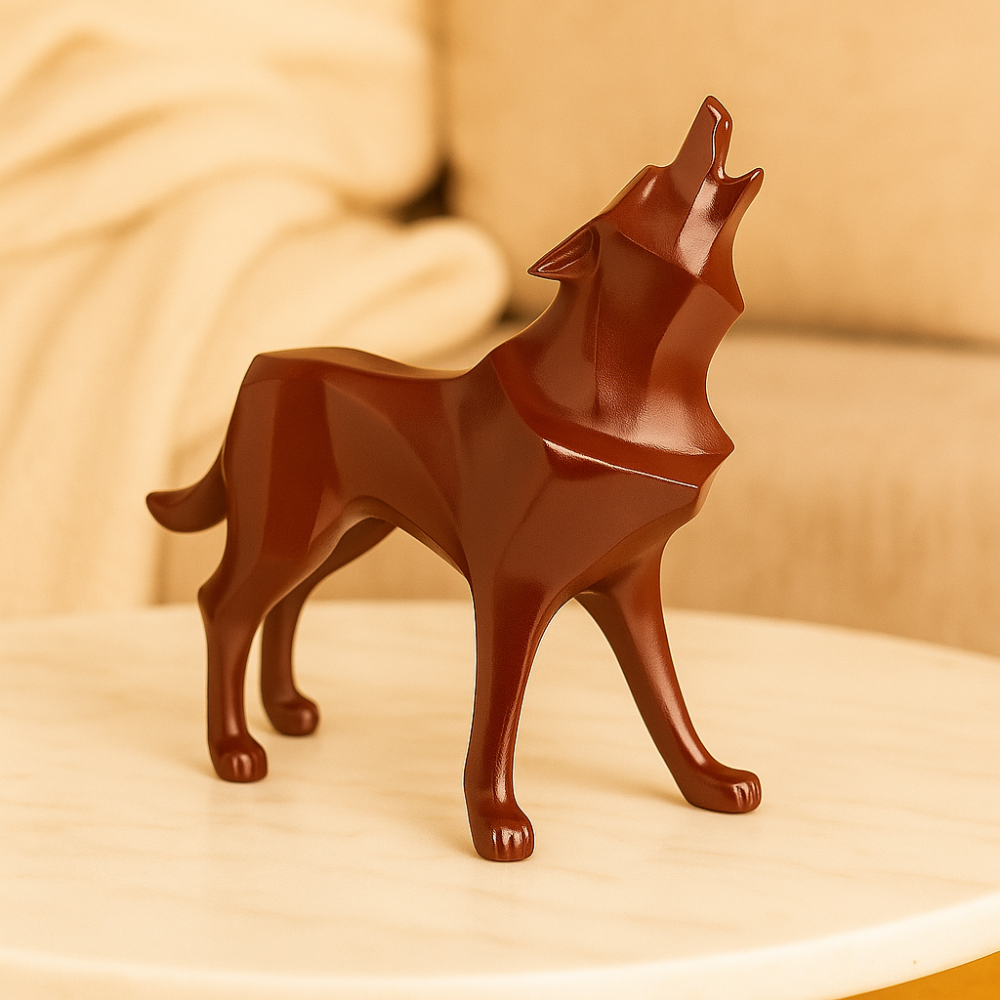 LupoForm – Statue de loup géométrique avec design à angles aigus pour espace moderne