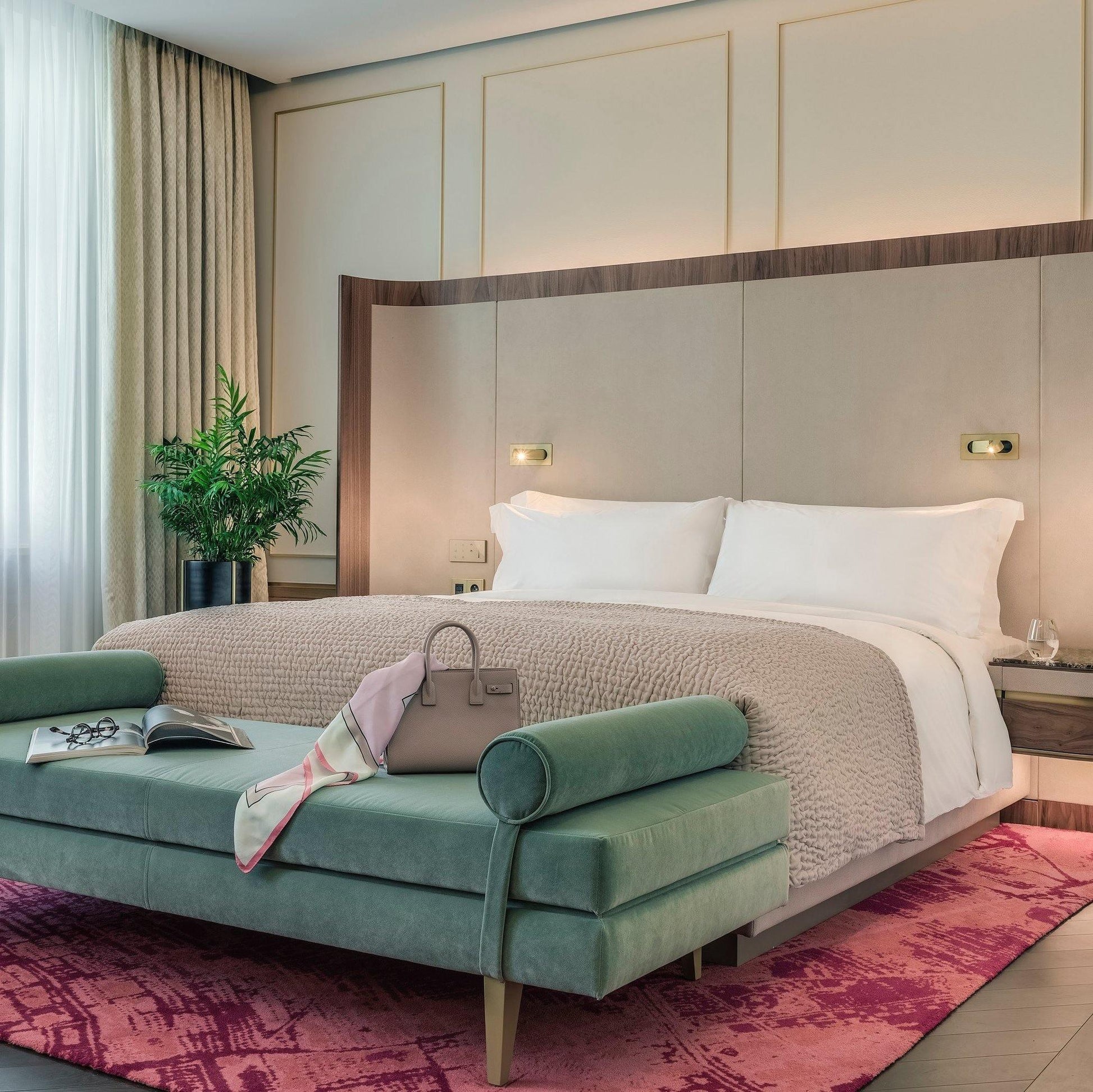 LumaFlex Lampe Murale LED Roterbar – Éclairage Élégant pour Chambre et Bureau