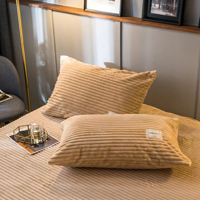 FluffyHaven Couverture en Peluche Douce – Confort et Chaleur Ultimes