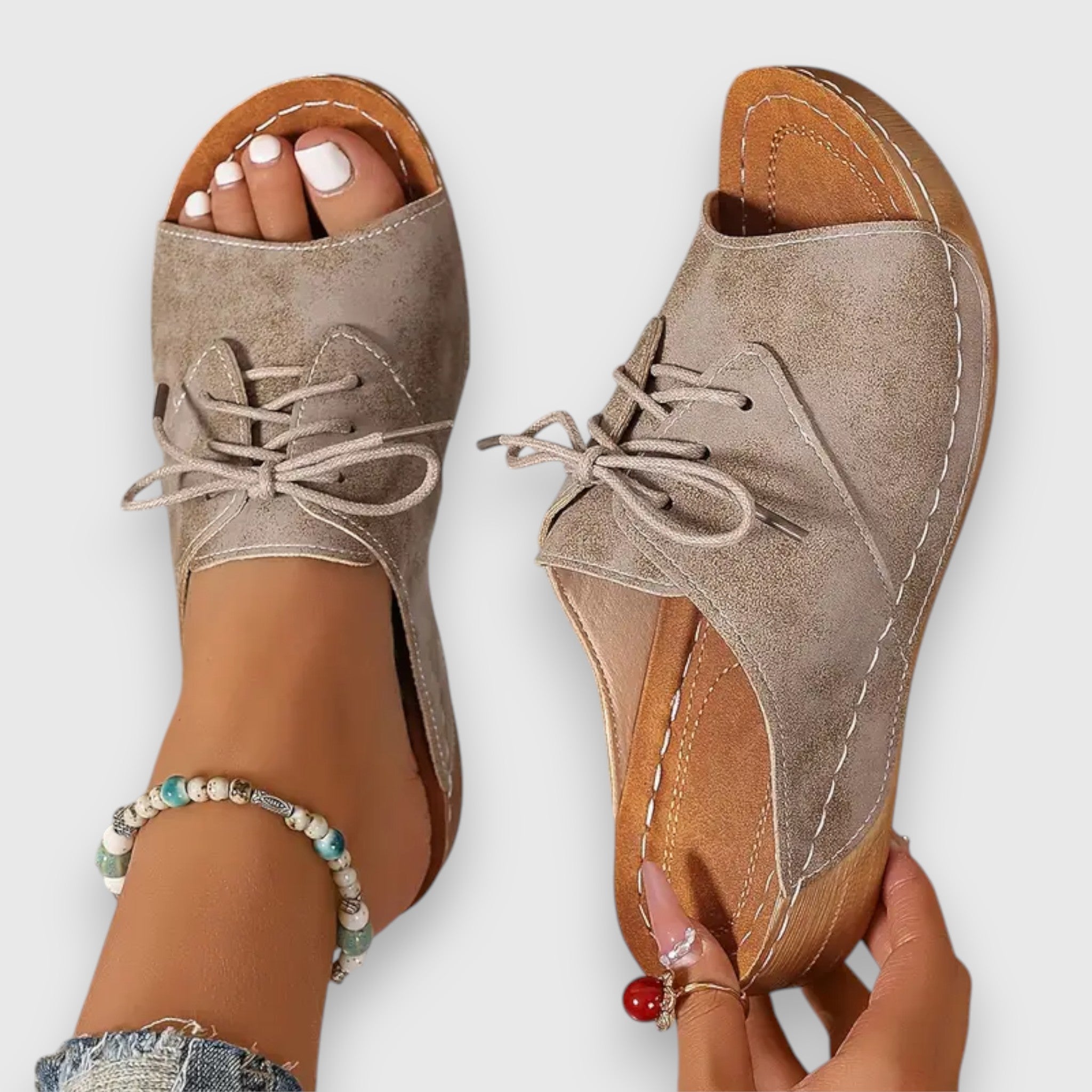 Marina - Sandales à talon ouvert Chikke avec lacets