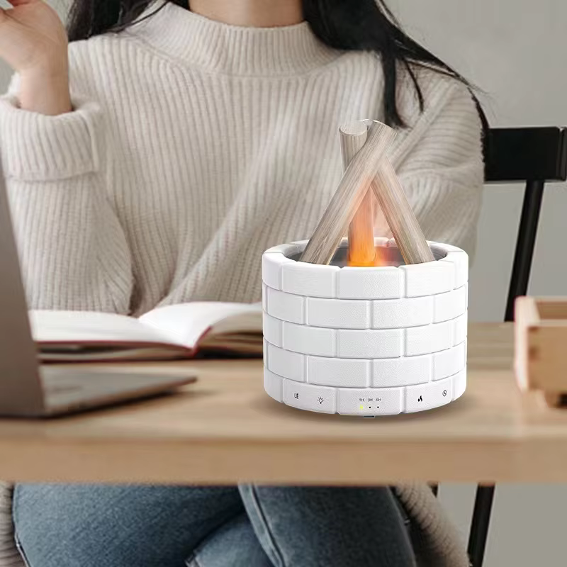 Humidificateur à ultrasons AirFlame avec effet de flamme semblable à une cheminée - Compact et efficace