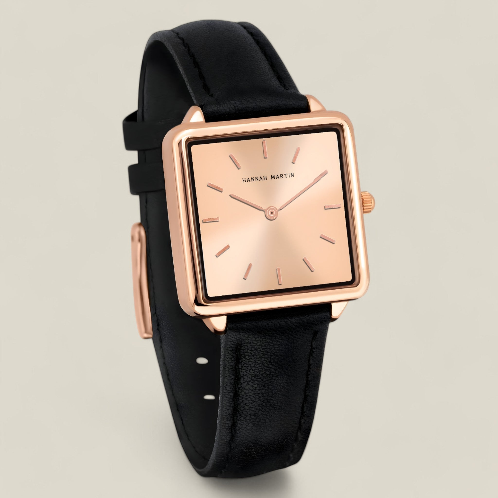 Luna - Montre carrée élégante avec un bracelet étroit