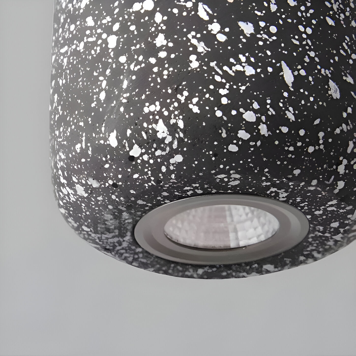 GrayoGlow – Luminaire suspendu antidérapant avec un bord moderne doux