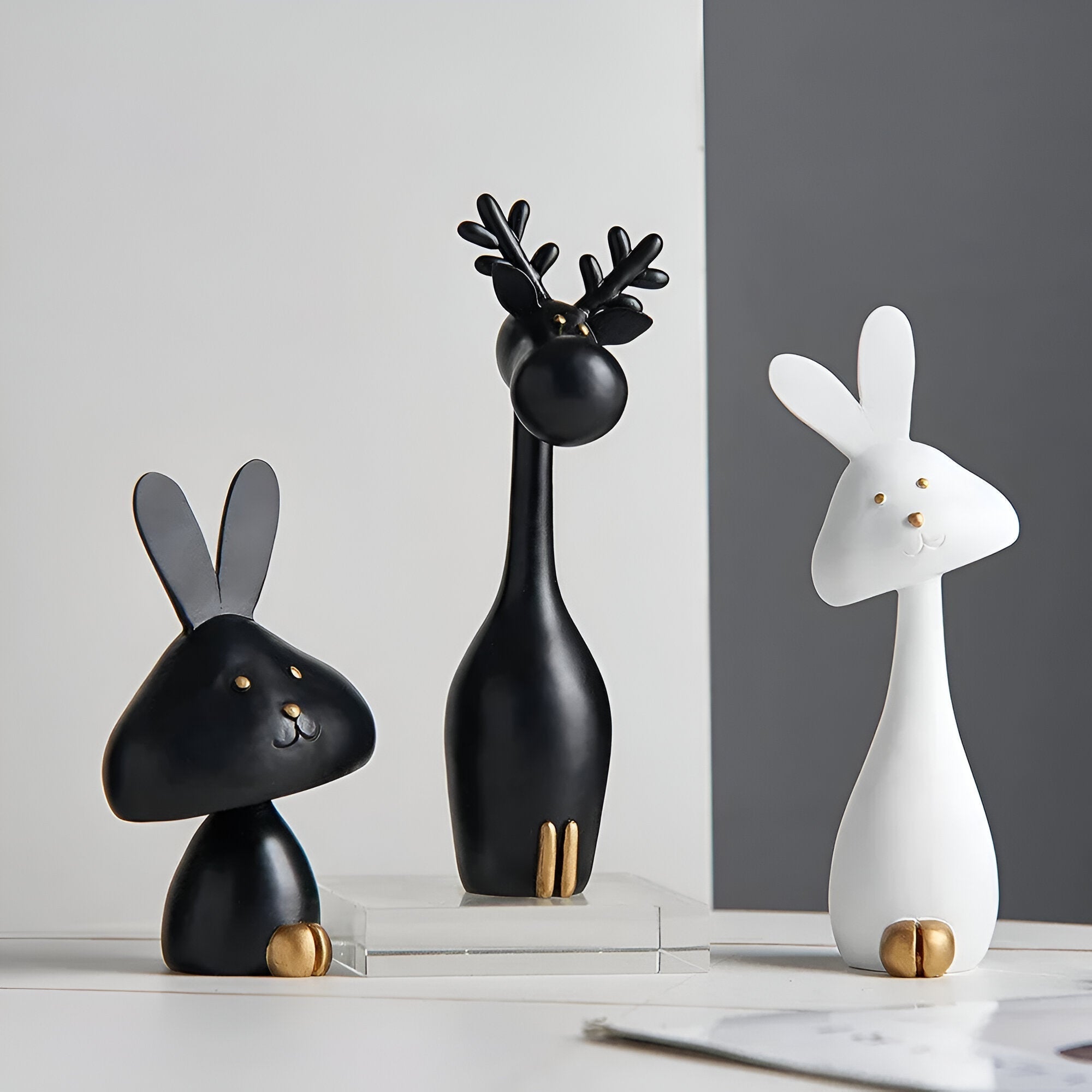 WhimsiPals - Figurines d'animaux minimalistes noir et blanc