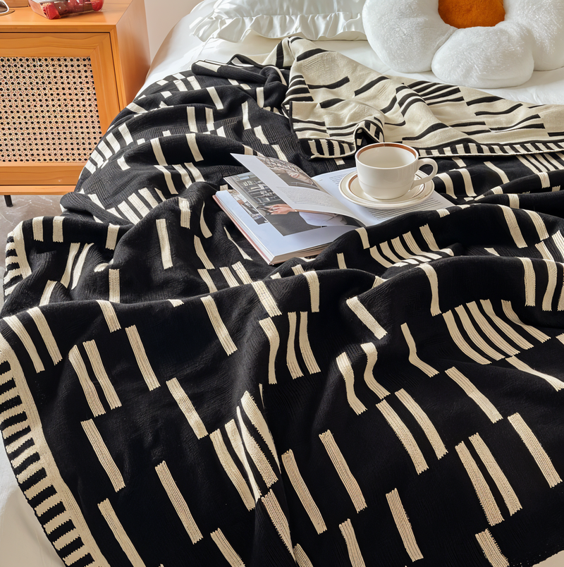 CozyNest - Couverture en Laine Luxe
