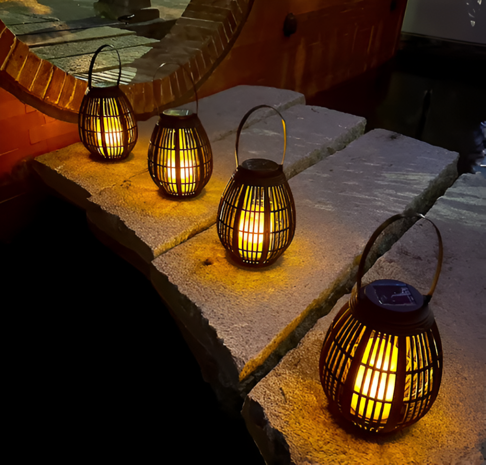 Lanterne solaire SunWeave en rotin élégant – Éclairage sophistiqué pour une ambiance extérieure