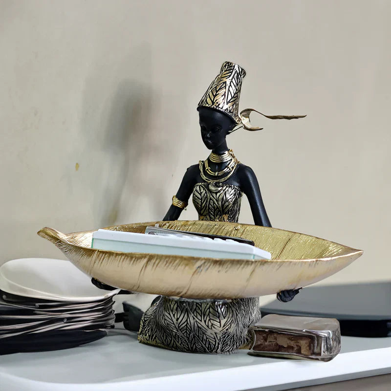 Sculpture Femme Exotique avec Organisateur de Clés – Solution de Rangement Artistique